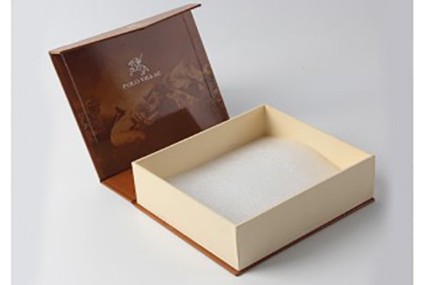 郑州高端礼盒包装定制公司等排前三！郑州力王企业营销策划有限公司和郑州佰特印刷有限公司等教你甄选！